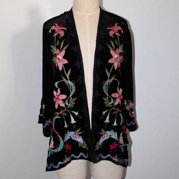NWT Johnny Was 3J Workshop Biya JWLA Embroidered Velvet Bolero Amarylla Jacket - Picture 2 of 8